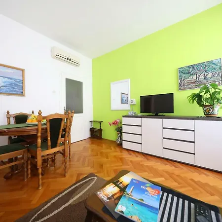 Apartamento Mara *